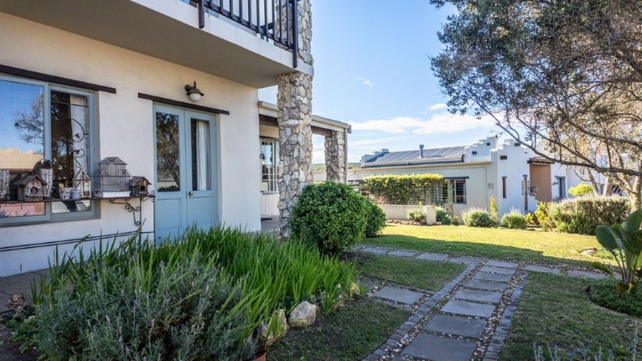 4 Bedroom Property for Sale in Stilbaai Wes Western Cape